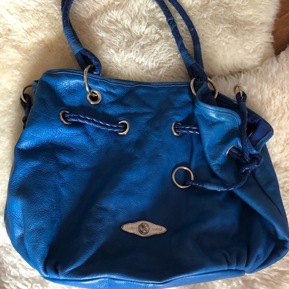 🍄3 for $20  Elliot Lucca bright blue bag